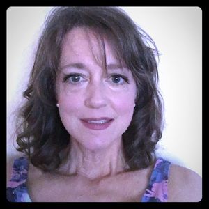 Meet your Posher, Mary ellen